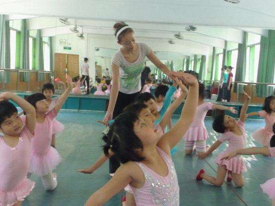 舞蹈教学如何在小学中实施