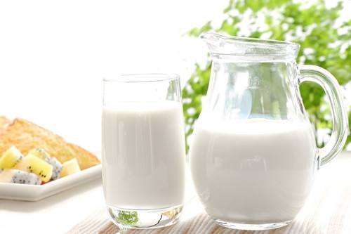 喝纯牛奶有什么好处？