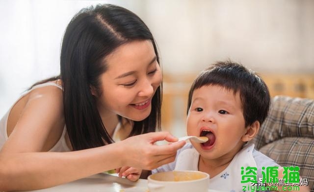 6个月宝宝能添加的辅食都有什么（六个月的宝宝怎样添加辅食）(2)